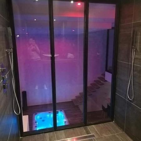 Magnifique Loft Avec Jacuzzi Et Sauna Privatif Ferriere-la-Grande Exterior photo