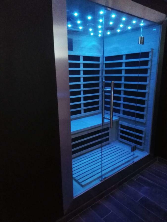 Magnifique Loft Avec Jacuzzi Et Sauna Privatif Ferriere-la-Grande Exterior photo