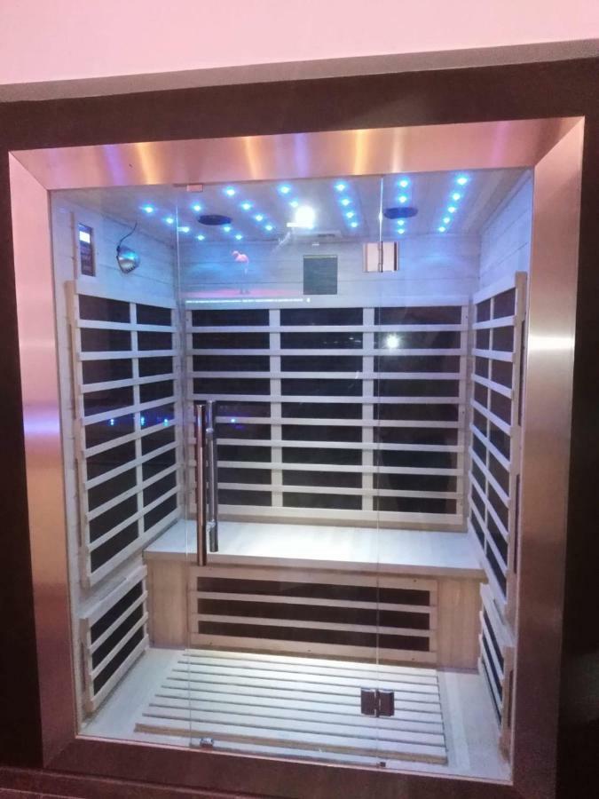 Magnifique Loft Avec Jacuzzi Et Sauna Privatif Ferriere-la-Grande Exterior photo